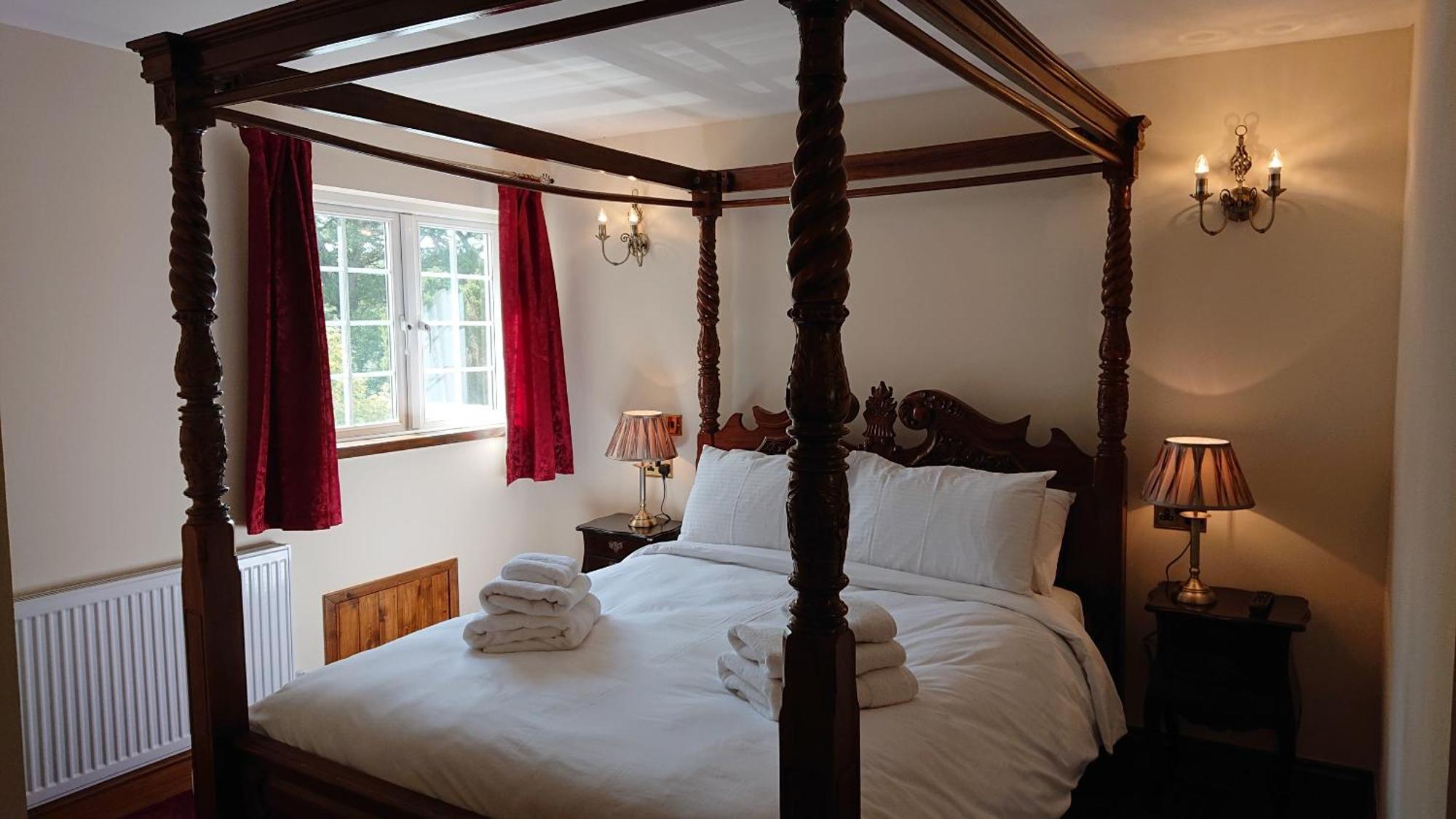 Great Trethew Manor Hotel & Self Catering Lodges Liskeard Exterior photo